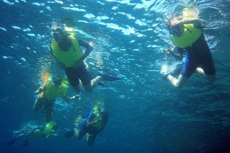 Aquatic activities snorkelling