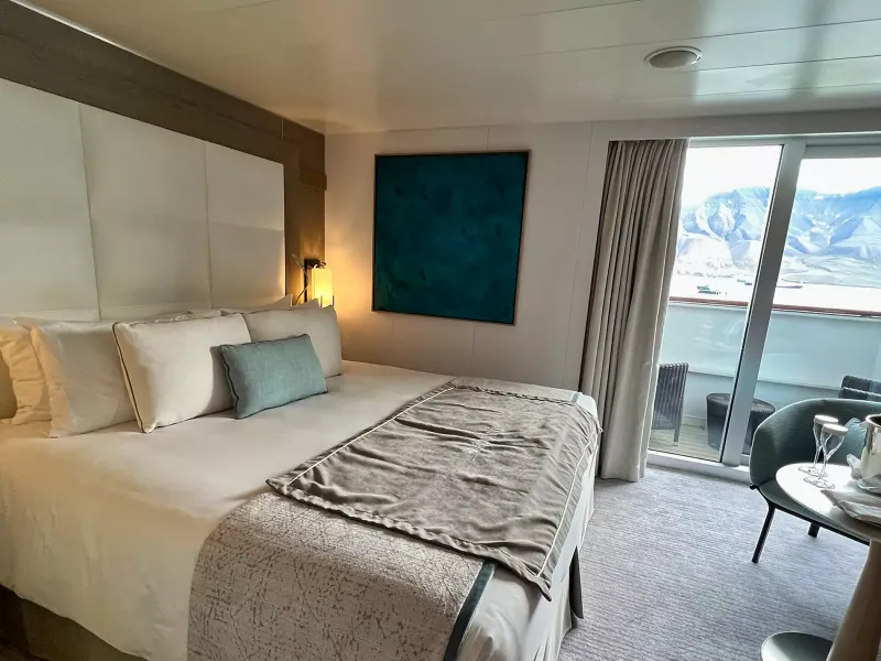 Book Le Boreal Cruise Ship Photos, Deck Plans & Itineraries by